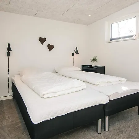 3 Person In V-by Traum Casa de Férias Esbjerg